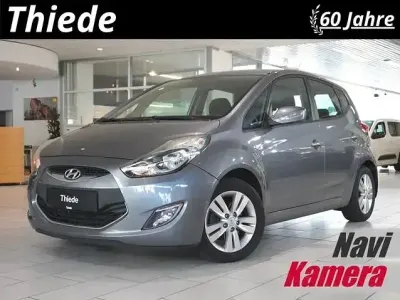 Gebraucht Hyundai ix20 Trend 125 PS (91 kW) 2015 Grau metallic Kleinwagen