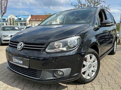 Gebraucht VW Touran Life 105 PS (77 kW) 2013 Van / Kleinbus