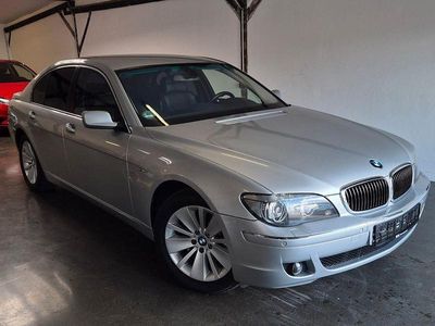 BMW 730