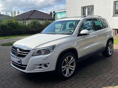 Candyweiß Gebraucht 2010 VW Tiguan Sport SUV | 11.490 € (Teuer)
