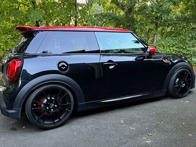 Schwarz Gebraucht 2023 Mini John Cooper Works Kleinwagen | 33.800 € (Fairer Preis)