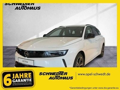 Neu Opel Astra Edition 131 PS (96 kW) 2025 Lack weiss banquise/typ aussen Kombi