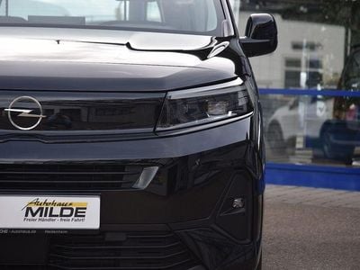 Nuova Opel Combo 131 CV (96 kW) 2025 Nero Monovolume