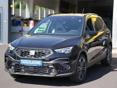 Neu Seat Arona FR 116 PS (85 kW) 2026 Schwarz SUV