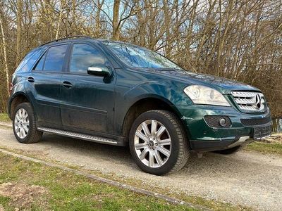 Gebraucht Mercedes ML320 224 PS (164 kW) 2006 Grün SUV