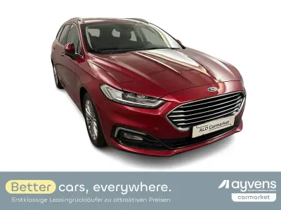 Gebraucht Ford Mondeo Titanium 150 PS (110 kW) 2022 Rot Kombi