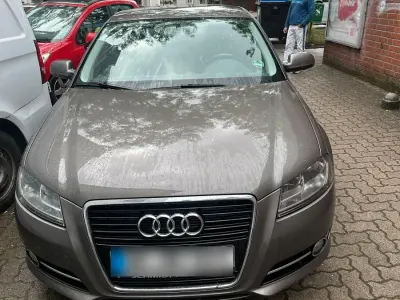 Gebraucht Audi A3 Ambiente 105 PS (77 kW) 2011 Braun Kleinwagen