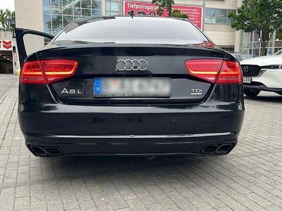 Audi A8L