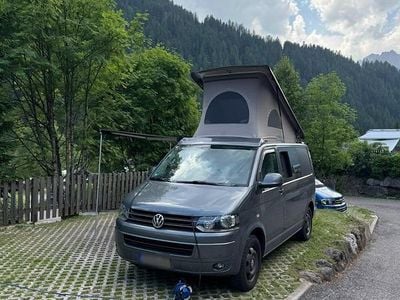 Gebraucht VW T5 180 PS (132 kW) 2010 Grau Van
