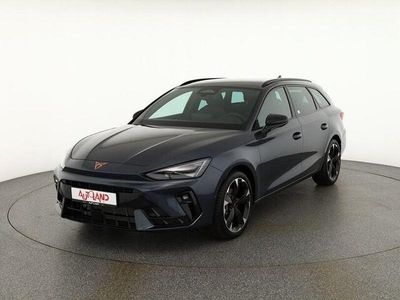 Neu Cupra Leon 150 PS (110 kW) 2025 Grau Limousine