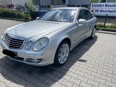 Mercedes E280