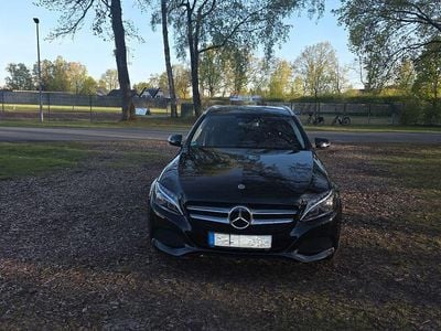 Usata Mercedes C220 170 CV (125 kW) 2018 Nero Berlina