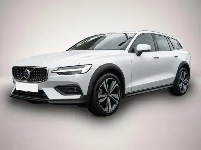 Gebraucht Volvo V60 CC Ultimate 197 PS (144 kW) 2024 Manufacturer Kombi