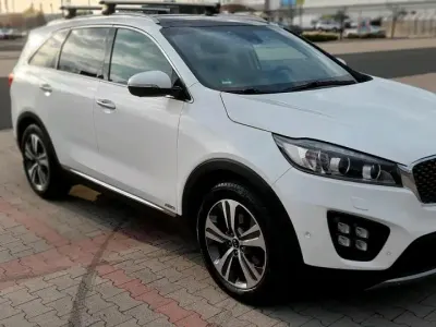 Używany Kia Sorento 200 KM (147 kW) 2017 Biały SUV