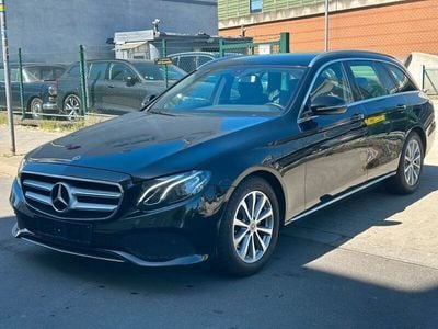Mercedes E200