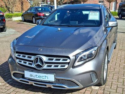 Gebraucht Mercedes GLA220 Urban 177 PS (130 kW) 2018 Grau SUV