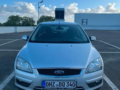 Gebraucht Ford Focus 2007 Silber Limousine