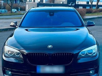 BMW 730
