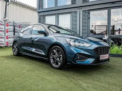 Gebraucht Ford Focus ST-Line 120 PS (88 kW) 2020 Blau Limousine
