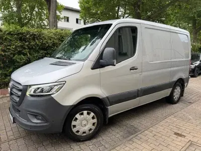 Gebraucht Mercedes Sprinter 170 PS (125 kW) 2021 Silber Van
