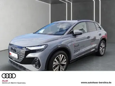 Gebraucht Audi Q4 e-tron Sport 125 kW (170 PS) 2023 Kieselgrau SUV