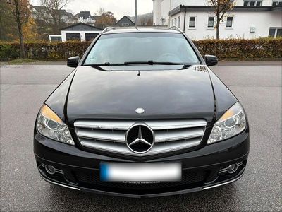 Gebraucht Mercedes C180 156 PS (114 kW) 2010 Schwarz Kombi