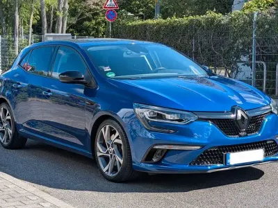 Gebraucht Renault Mégane IV GT 205 PS (150 kW) 2018 Blau Limousine
