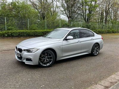 gebraucht BMW 335 i xDrive, M-Paket, Handschaltung, scheckheft