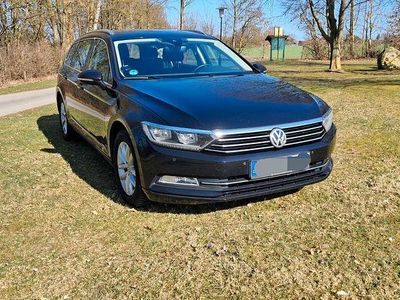 Second-hand VW Passat Comfortline 150 CP (110 kW) 2016 Negru Break