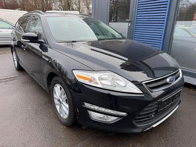 Gebraucht Ford Mondeo 140 PS (102 kW) 2012 Schwarz Kombi