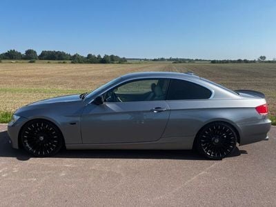 BMW 325