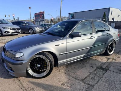 Usado BMW 318 Exclusive 143 HP (105 kW) 2004 Cinzento Sedan