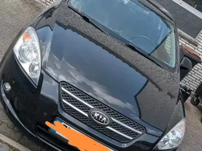 Brugt Kia Ceed 109 HK (80 kW) 2009 Sort Hatchback