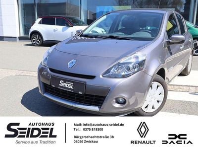 Usata Renault Clio II Dynamique 75 CV (55 kW) 2009 Grigio Berlina