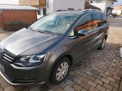Gebraucht VW Touran 137 PS (100 kW) 2015 Grau Van / Kleinbus
