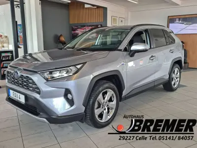 Gebraucht Toyota RAV4 Hybrid Team 178 PS (130 kW) 2022 Silber SUV