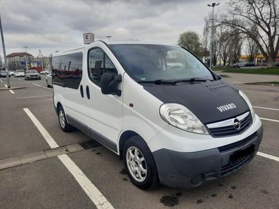 gebraucht Opel Vivaro 2.5 CDTI , 8+1