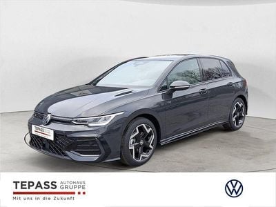 Nuova VW Golf VIII R-line 150 CV (110 kW) 2026 Grigio Berlina