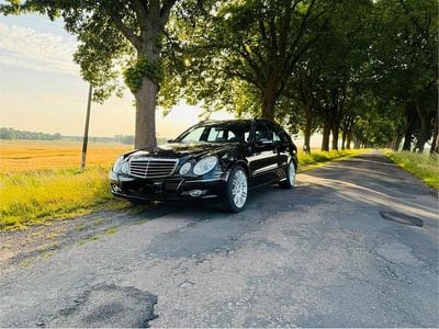 Mercedes E320