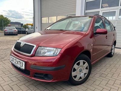 Rot Gebraucht 2006 Skoda Fabia Cool Edition Kombi | 1.490 € (Guter Preis)