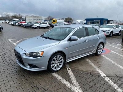 Gebraucht Mitsubishi Lancer Sportback Inform 143 PS (105 kW) 2009 Silber Limousine