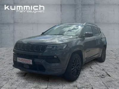 Gebraucht Jeep Compass 179 PS (131 kW) 2022 Grau SUV