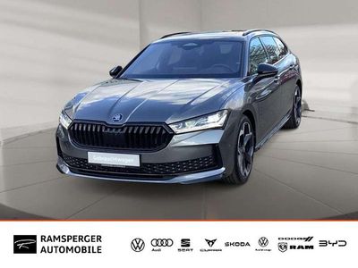 Gebraucht Skoda Superb SportLine 193 PS (141 kW) 2025 Graphitegrau metallic Kombi