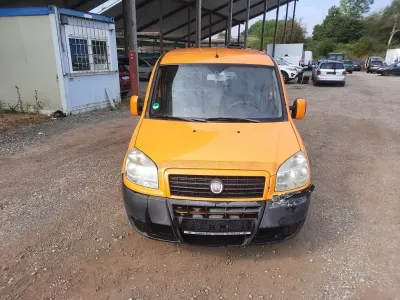 Brugt Fiat Doblò 103 HK (75 kW) 2009 Orange MPV