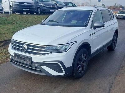 Gebraucht VW Tiguan Allspace 150 PS (110 kW) 2022 Weiß SUV