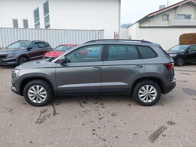 Neu Skoda Karoq 150 PS (110 kW) 2026 Graphithgraumetallic SUV