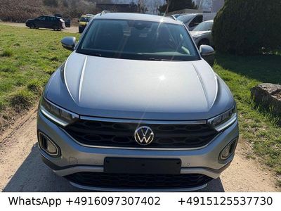 Second-hand VW T-Roc Life 150 CP (110 kW) 2022 Argintiu SUV