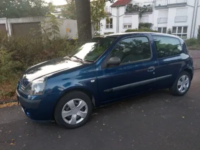 Gebraucht Renault Clio 54 PS (39 kW) 2005 Blau Kleinwagen