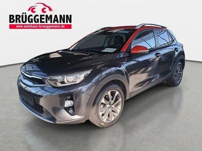 Second-hand Kia Stonic Vision 100 CP (73 kW) 2018 Portocaliu SUV