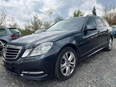 Second-hand Mercedes E200 136 CP (100 kW) 2012 Gri Break